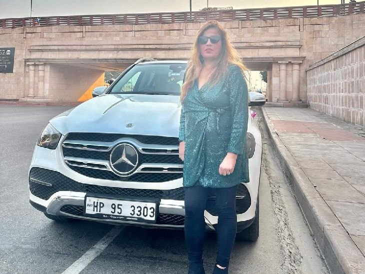 लखनऊ की ठग महिला, अपनी लग्जरी लाइफस्टाइल दिखाकर ठगे करोड़ रुपये