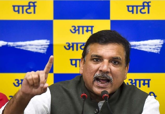 संजय सिंह का सरकार पर वार, भाजपा नेता कर रहे प्रचार, डायलॉग सुनेंगे तो आएगी शर्म