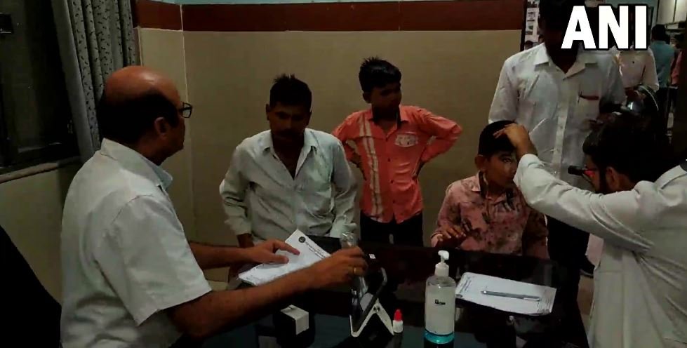 तेजी से फैल रहा आई फ्लू, बचाव के लिए करें ये खास उपाय !